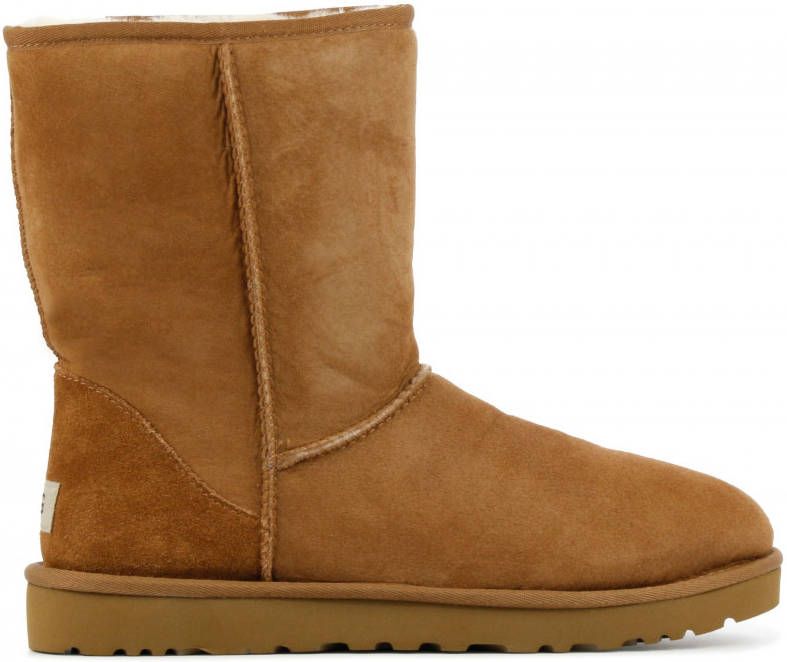 UGG Classic Short suède enkelboots cognac