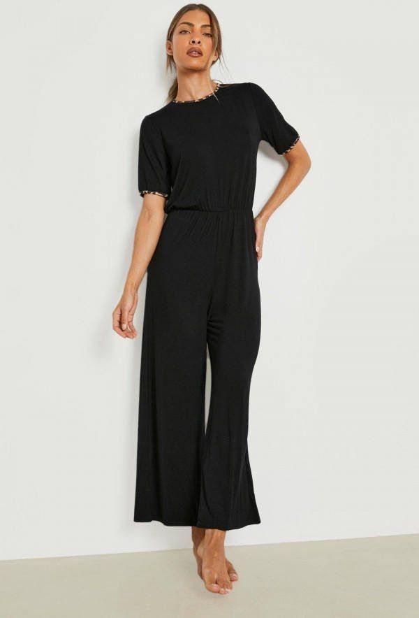 boohoo Jersey Luipaardprint Culotte Jumpsuit Met Contrasterende Zoom, Black
