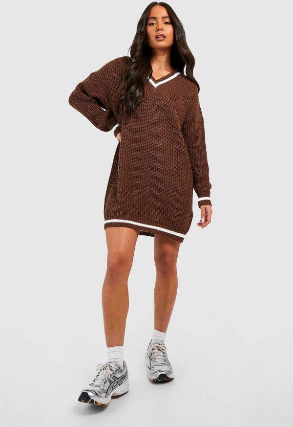 boohoo Petite Gebreide Trui Jurk Met V Hals, Chocolate